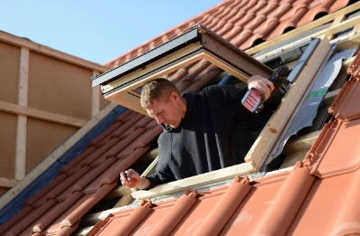 Pose de fenêtres de toit Velux à Brassy